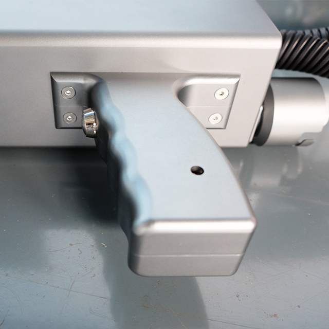 Machine de nettoyage laser portative pour dissolvant de rouille en métal